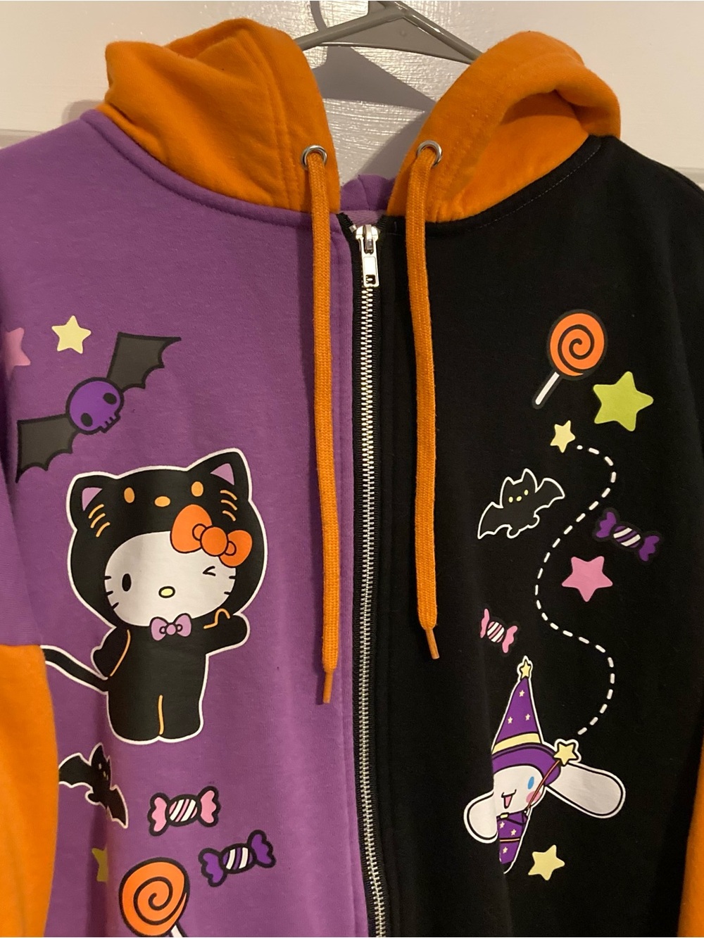 Hello Kitty and Friends Colorblock Halloween Hoodie - Picture 4 of 6